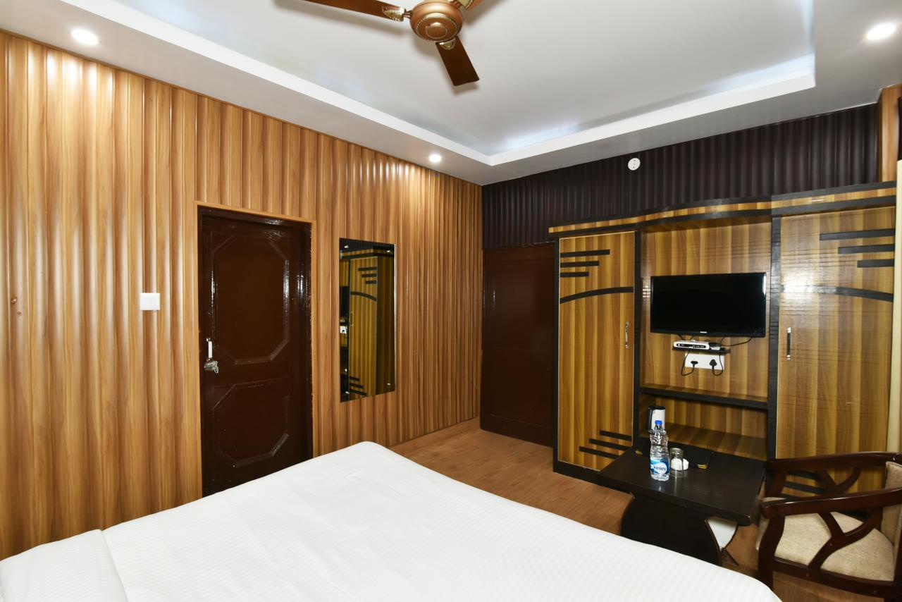 Surbhi Guest House Dharamshala Dış mekan fotoğraf